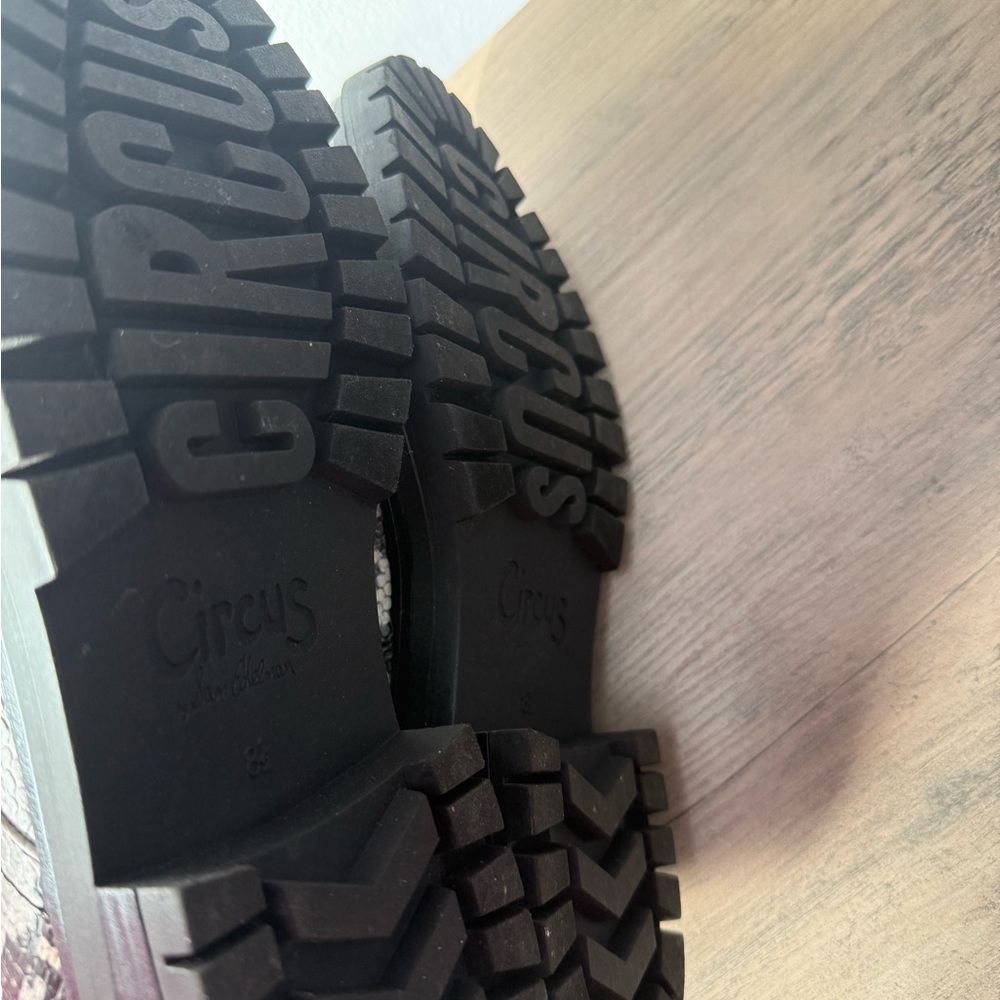 Circus by Sam Edelman Black and Gray Python Snake… - image 4